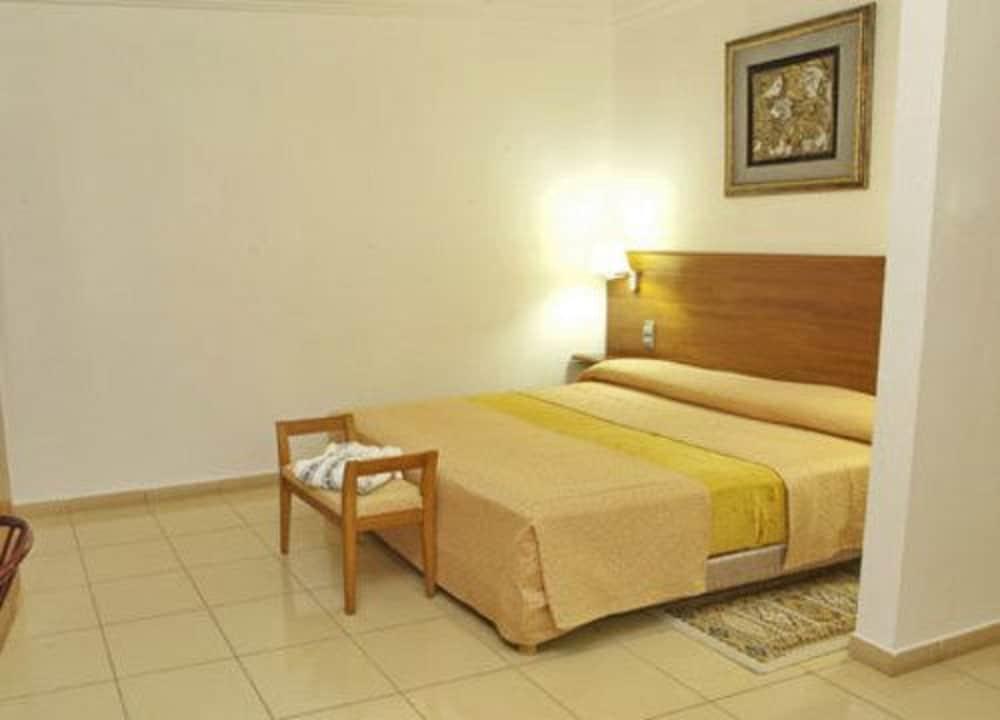 Eden Airport Hotel El Kerma Exterior photo